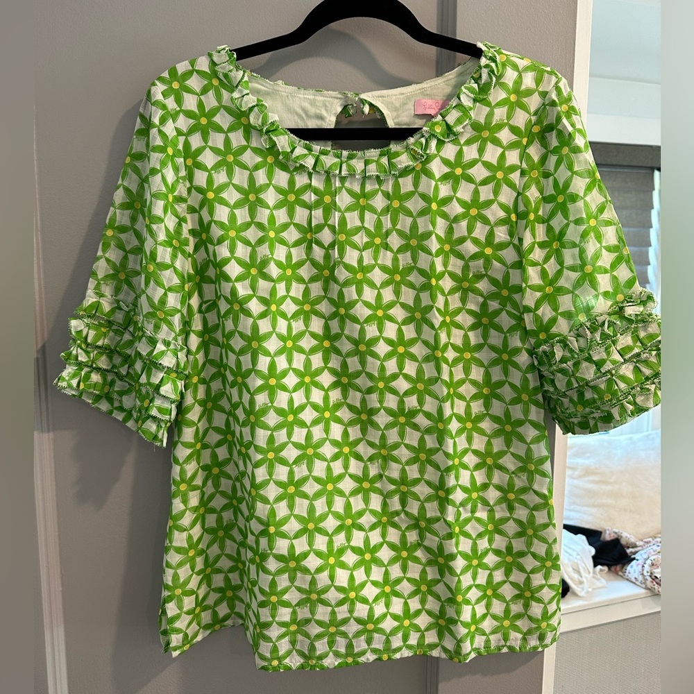 Lily Pulitzer top size 8